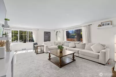 2323 Lexington Avenue #A, Everett, WA 98203 - Photo 5