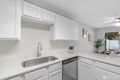 2205 M Street NE #A-B, Auburn, WA 98002 - Photo 15