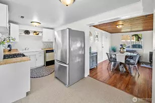 23901 59th Pl W, Mountlake Terrace, WA 98043 - Photo 7