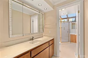 1672 185th Ave NE, Bellevue, WA 98008 - Photo 25