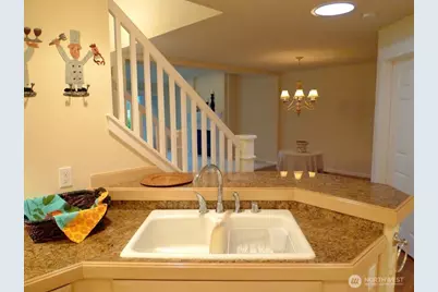 160 E Soderberg Road #H-23, Allyn, WA 98524 - Photo 5