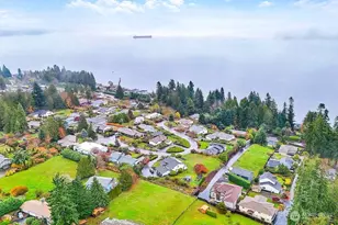 8259 SE O'Farrell Ln, Port Orchard, WA 98366 - Photo 23