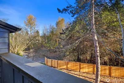 170 Newport Way NW #D32, Issaquah, WA 98027 - Photo 27