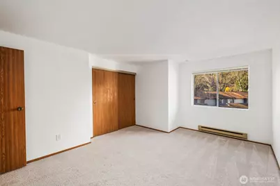 170 Newport Way NW #D32, Issaquah, WA 98027 - Photo 19