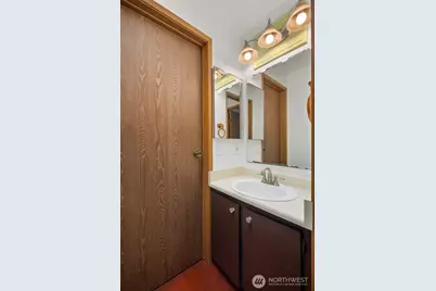 170 Newport Way NW #D32, Issaquah, WA 98027 - Photo 25