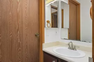 170 Newport Way NW, Issaquah, WA 98027 - Photo 25