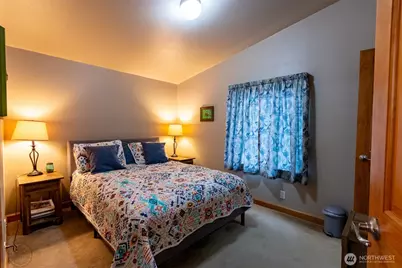 182 Point Drive, Oroville, WA 98844 - Photo 9