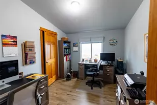 182 Point Dr, Oroville, WA 98844 - Photo 15