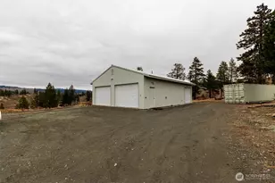 182 Point Dr, Oroville, WA 98844 - Photo 17