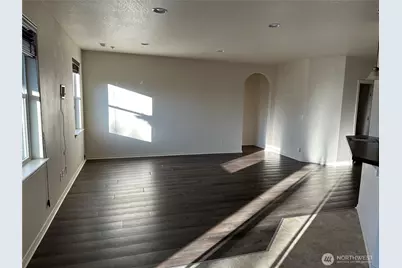 720 S Lakeland Drive, Moses Lake, WA 98837 - Photo 5