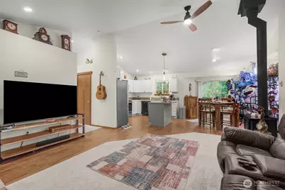 18305 Parkcrest Court SE, Yelm, WA 98597 - Photo 15