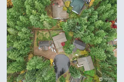 18305 Parkcrest Court SE, Yelm, WA 98597 - Photo 5