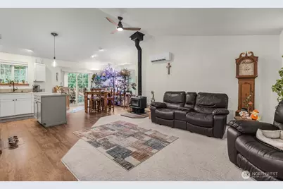 18305 Parkcrest Court SE, Yelm, WA 98597 - Photo 11