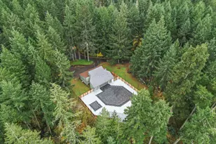 18305 Parkcrest Ct SE, Yelm, WA 98597 - Photo 9