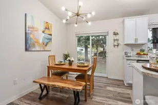 21708 133rd St Ct E, Bonney Lake, WA 98391 - Photo 15