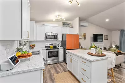 21708 133rd Street Ct E, Bonney Lake, WA 98391 - Photo 17