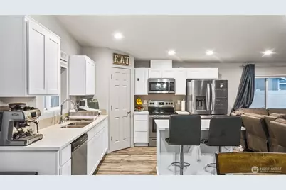 815 E Mt Adams Street, Othello, WA 99344 - Photo 11