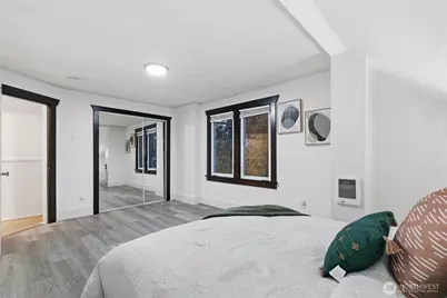 9712 Golden Given Road E, Tacoma, WA 98445 - Photo 17