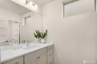 3246 B 14th Ave W, Seattle, WA 98119 - Photo 15