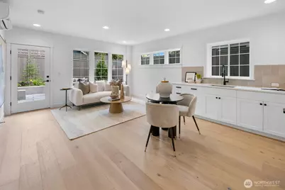 210 35th Avenue E, Seattle, WA 98112 - Photo 31