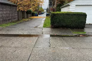 6900 S Flora Ave, Seattle, WA 98108 - Photo 3