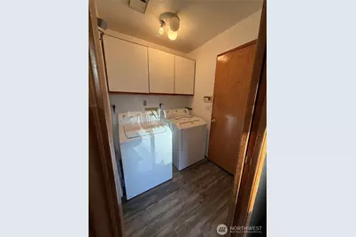 2024 SE 8 Drive, Renton, WA 98055 - Photo 3