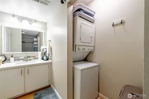 323 75th St SE, Everett, WA 98203 - Photo 27