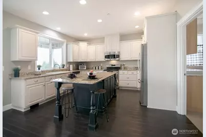 140 Nordstrom Lane, Kelso, WA 98626 - Photo 9