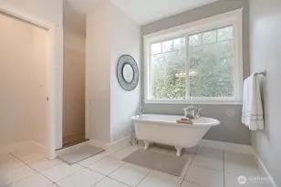 140 Nordstrom Ln, Kelso, WA 98626 - Photo 17