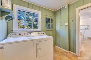 3918 NW Phinney Bay Dr, Bremerton, WA 98312 - Photo 19