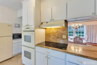 3918 NW Phinney Bay Drive, Bremerton, WA 98312 - Photo 17