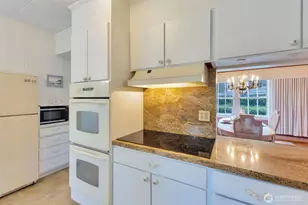 3918 NW Phinney Bay Dr, Bremerton, WA 98312 - Photo 17