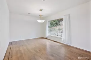 229 Sunset Dr, Longview, WA 98632 - Photo 15