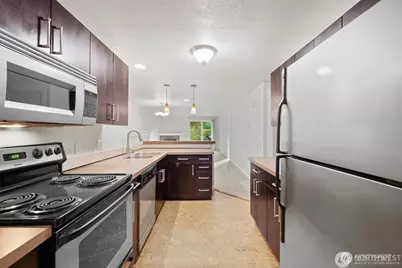 738 Kirkland Circle #E202, Kirkland, WA 98033 - Photo 17