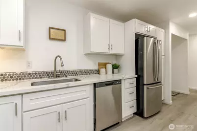 15209 25th Avenue E, Tacoma, WA 98445 - Photo 9