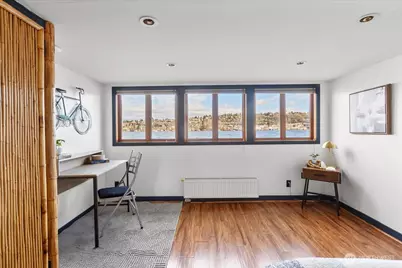 2040 Westlake Avenue N #26, Seattle, WA 98109 - Photo 25