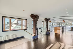 2040 Westlake Ave N, Seattle, WA 98109 - Photo 15