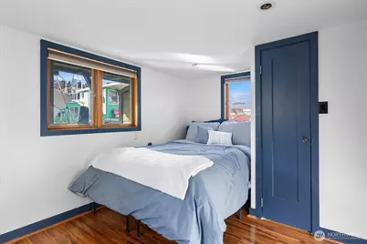 2040 Westlake Avenue N #26, Seattle, WA 98109 - Photo 31