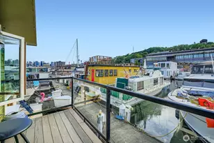 2040 Westlake Ave N, Seattle, WA 98109 - Photo 5