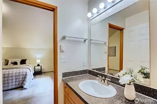 20899 Division St NE, Indianola, WA 98342 - Photo 27