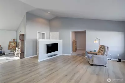 613 Meadow Drive, Wenatchee, WA 98801 - Photo 7