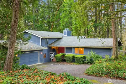7131 NE Bay Hill Road, Bainbridge Island, WA 98110 - Photo 1