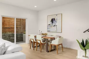 1227 B N 48th St, Seattle, WA 98103 - Photo 11