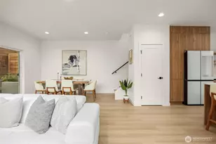 1227 B N 48th St, Seattle, WA 98103 - Photo 5