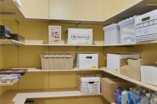 2400 W Boston St, Seattle, WA 98199 - Photo 23