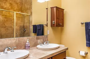 2400 W Boston St, Seattle, WA 98199 - Photo 15