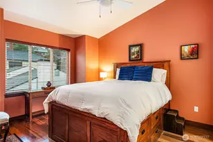 2400 W Boston St, Seattle, WA 98199 - Photo 13