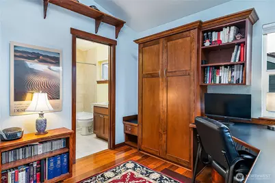 2400 W Boston Street, Seattle, WA 98199 - Photo 19