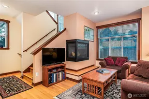 2400 W Boston St, Seattle, WA 98199 - Photo 9