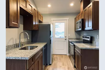 518 Dolphin Avenue NE, Ocean Shores, WA 98569 - Photo 3